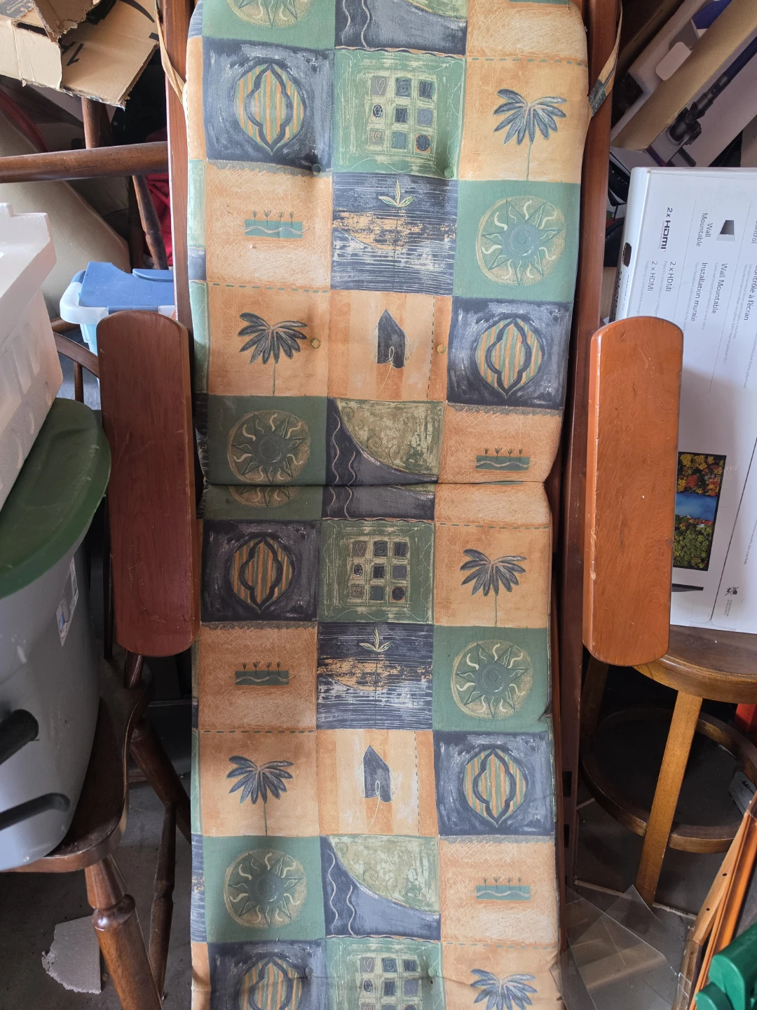 Beautiful lounge cedarwood chair - photo 2