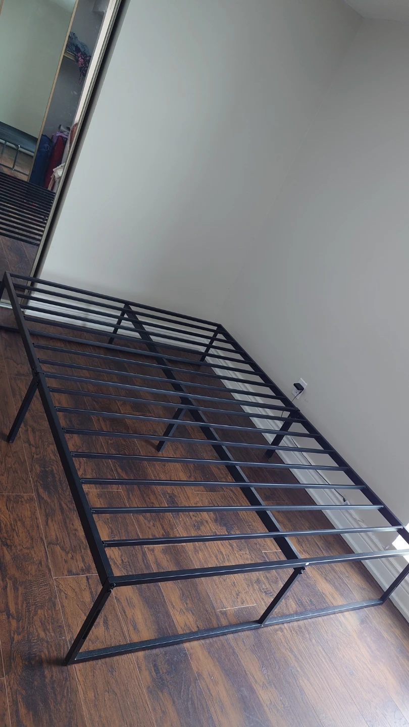Queen Size Black Metal Platform Bed Frame - photo 3