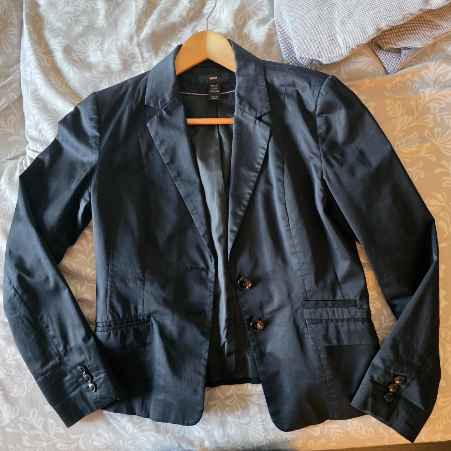 H&M Black Blazer