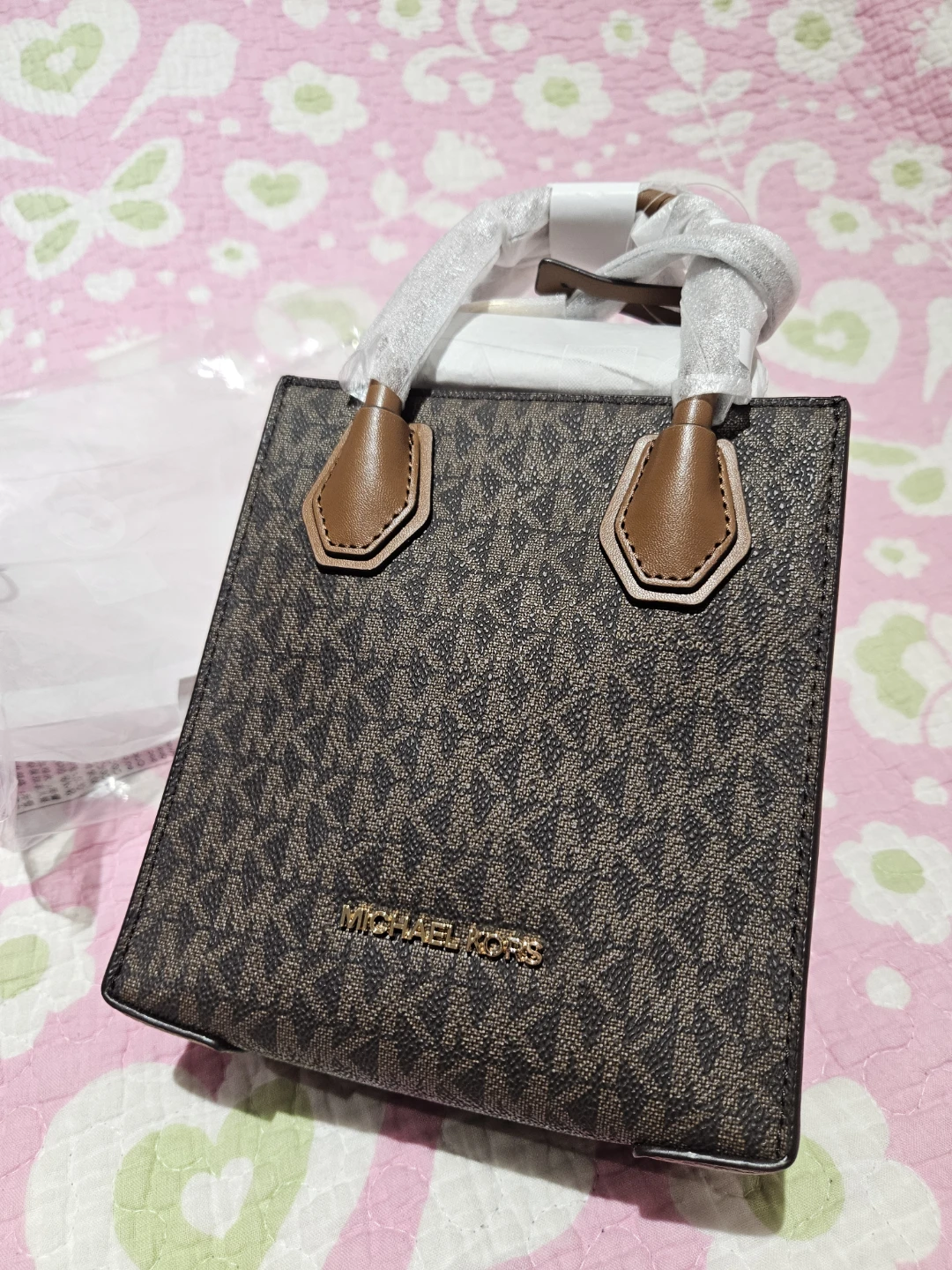 (BRAND NEW) Michael Kors Mercer small crossbody bag