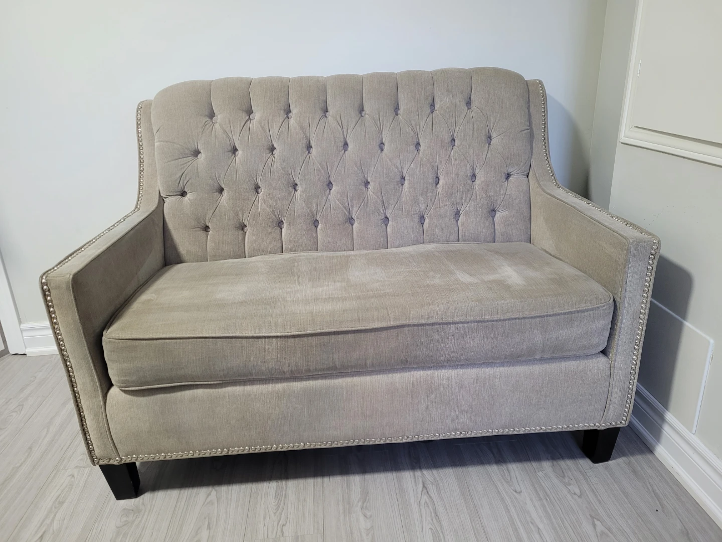 Tufted Loveseat