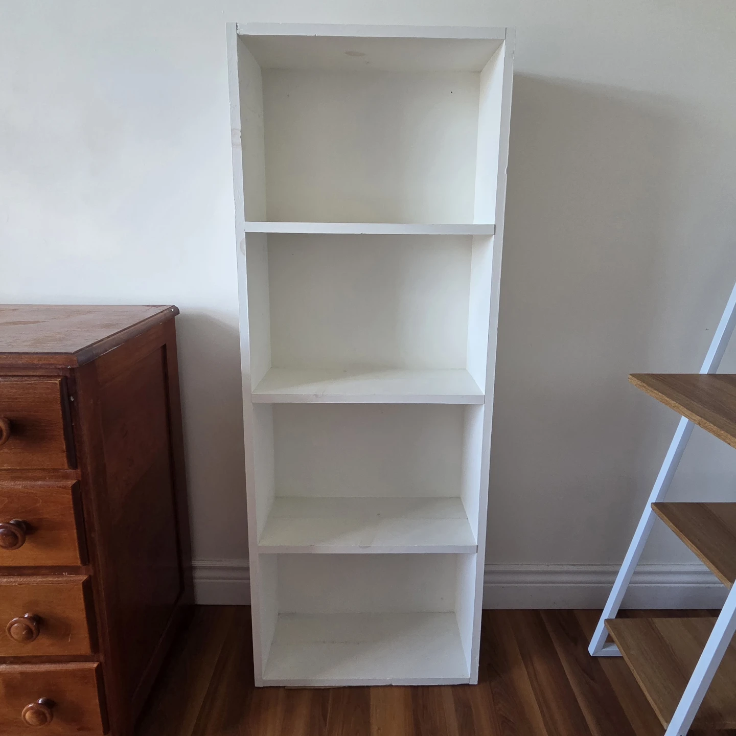 Solid wood white 4-Shelf Bookshelf