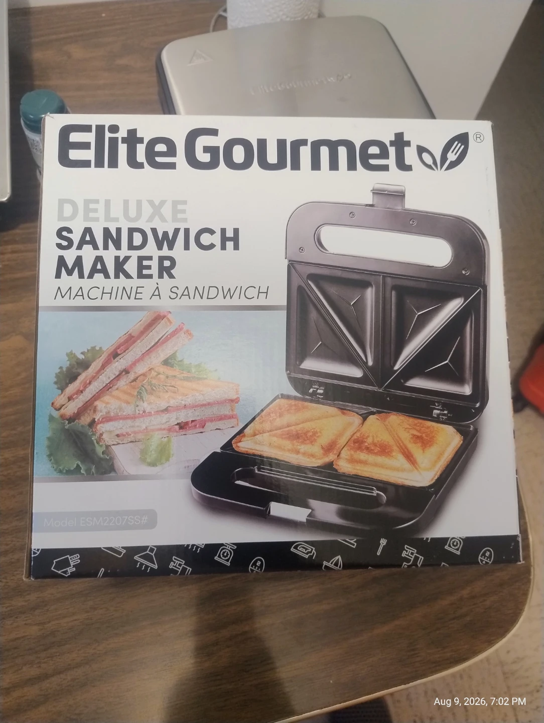 Elite Gourmet Deluxe Sandwich Maker - photo 3