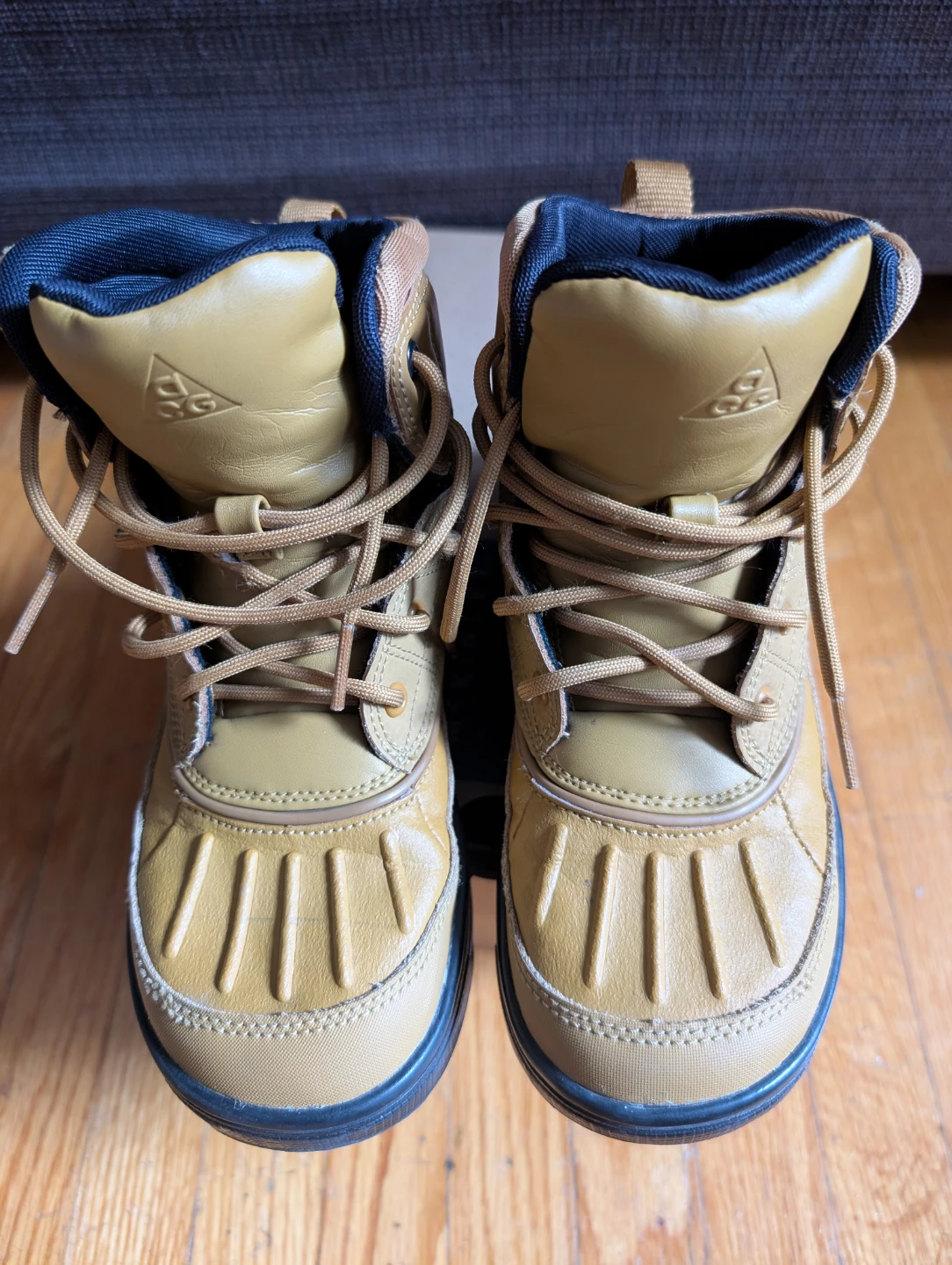 Nike ACG Boots Boys (Size 2) - photo 2