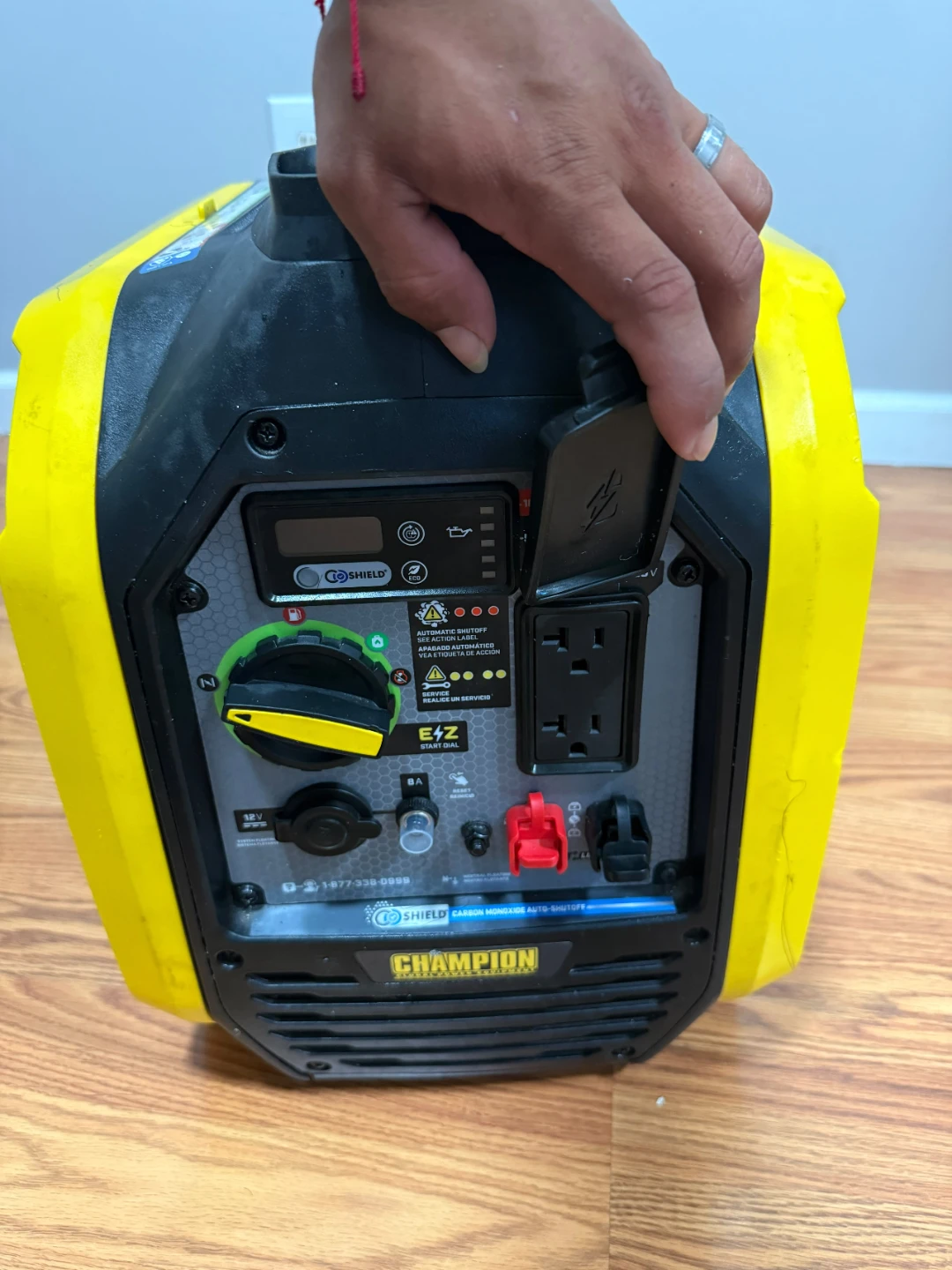 Champion 2500 Watt Dual Fuel Inverter Generator - photo 2