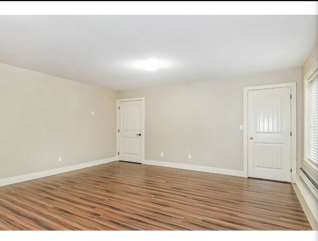 Basement for rent - photo 5