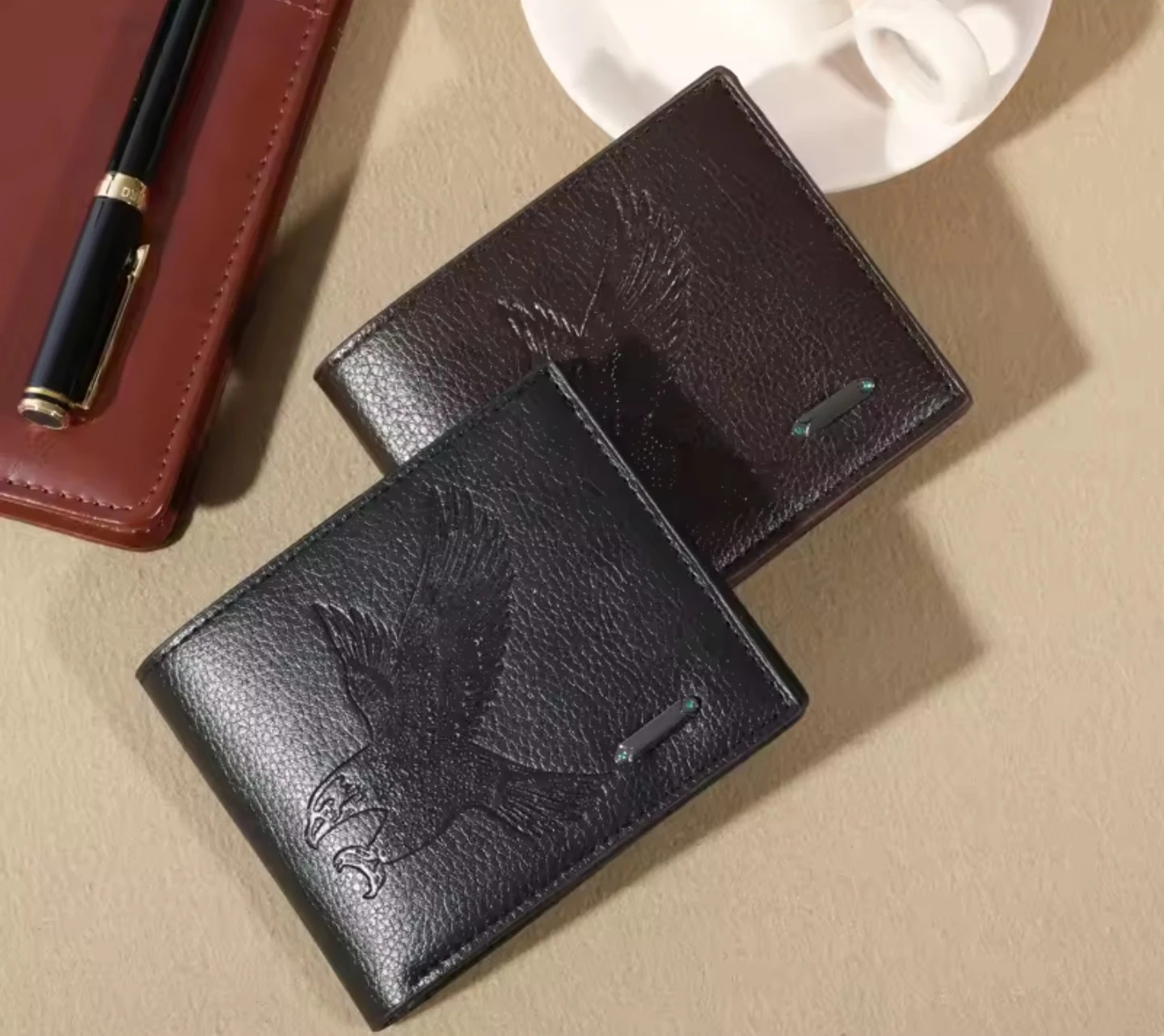 Men's Bifold Wallet with Eagle Design