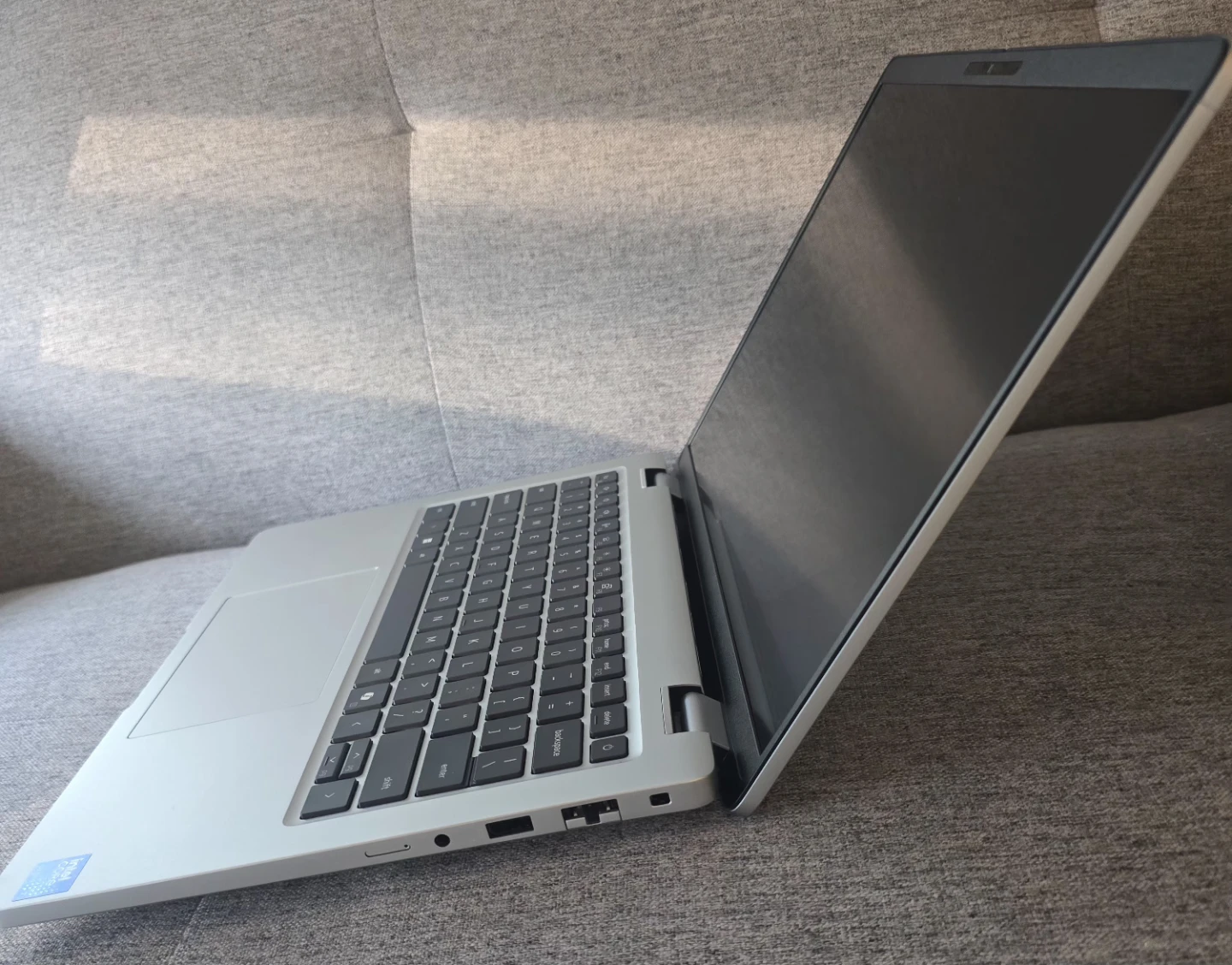 Dell Pro 14 Plus Laptop Core Ultra 7 255U 32GB RAM 512GB SSD - photo 3