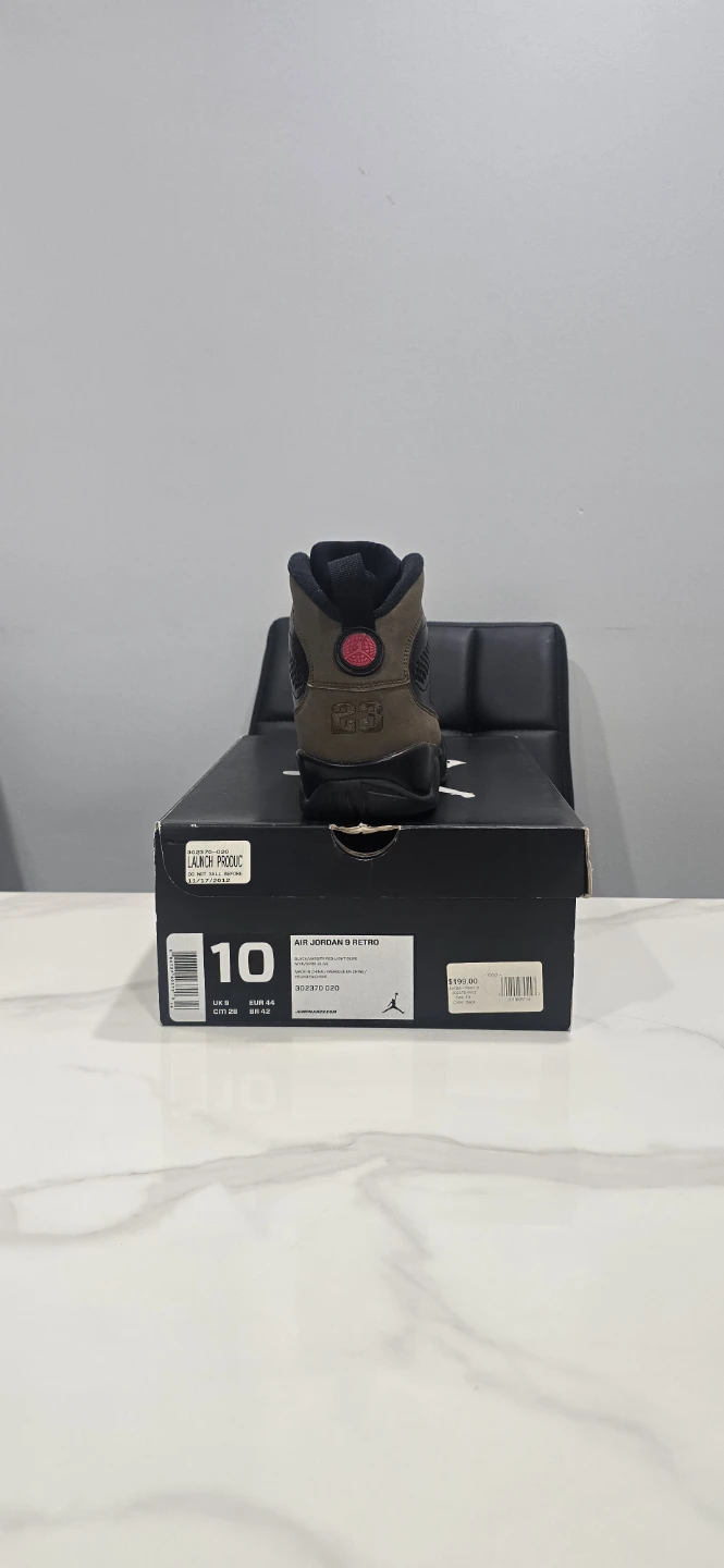 Air Jordan 9 Olive size 10 - photo 2