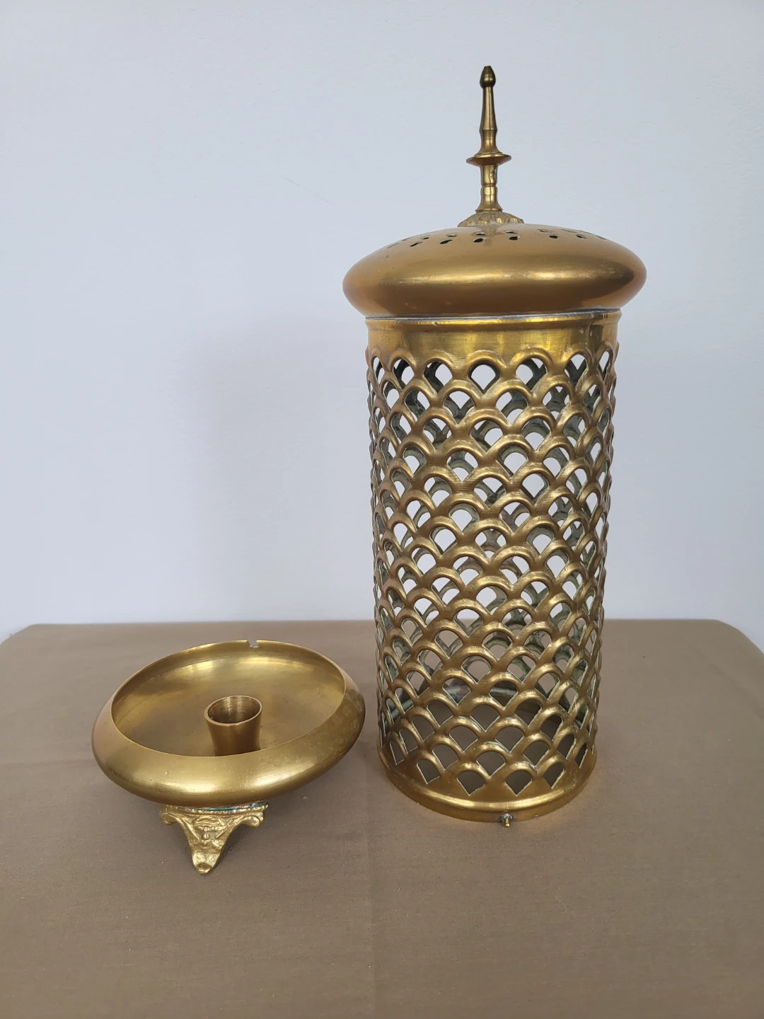 Vintage style brass candle lantern - photo 2