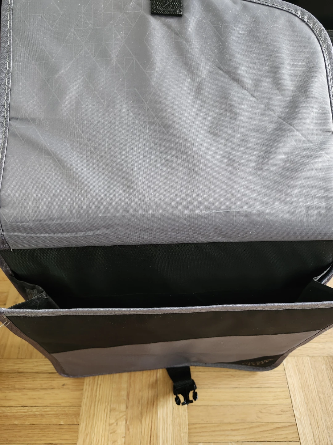Five Star 2" Zipper Binder - photo 3