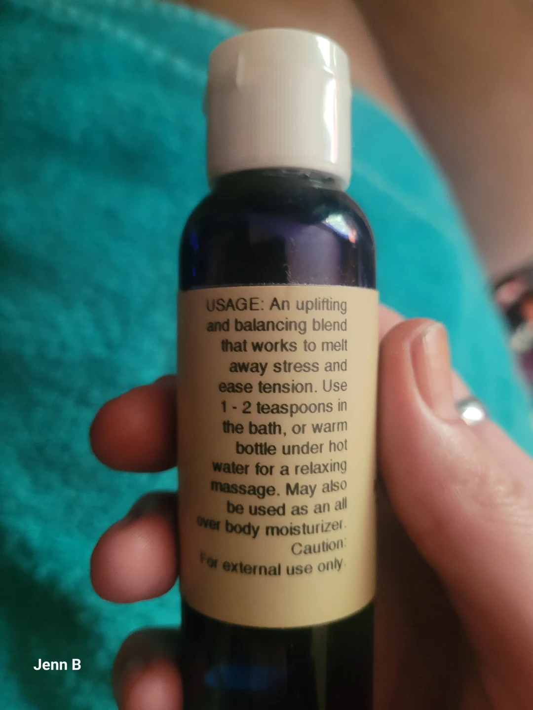 NEW Saje Unwind Bath, Body & Massage Oil - photo 4