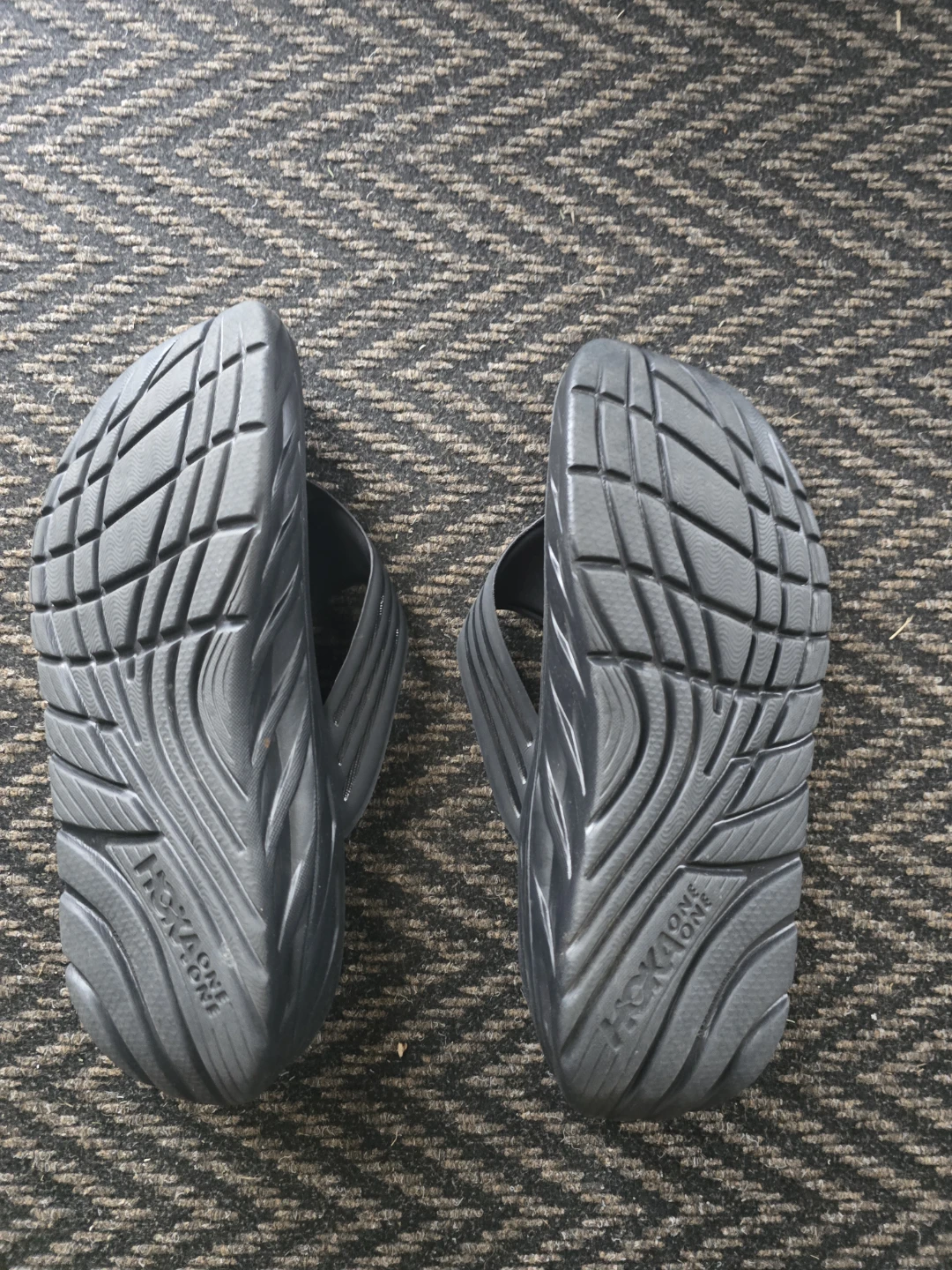 Hoka One One Flip Flops - photo 2