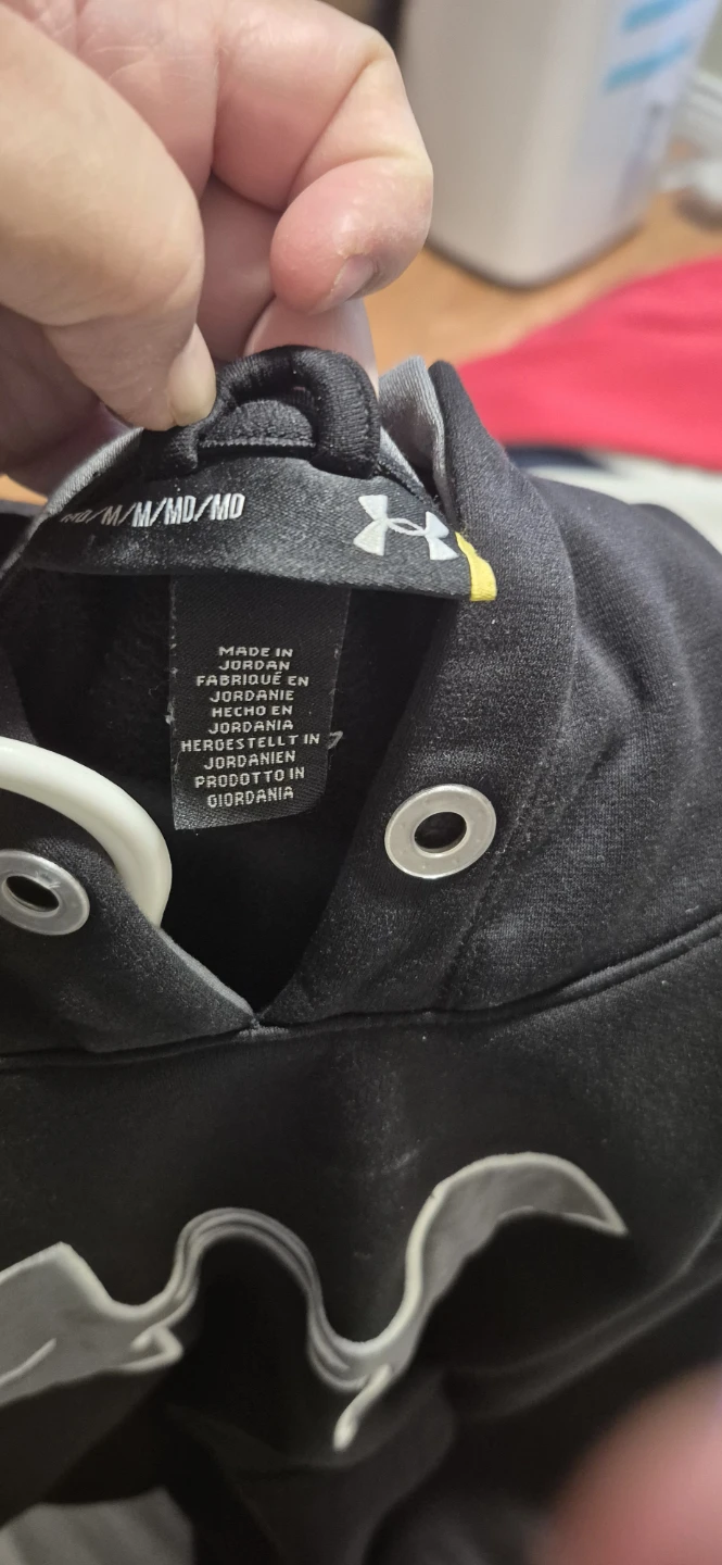 Under Armour Black Hoodie - photo 3
