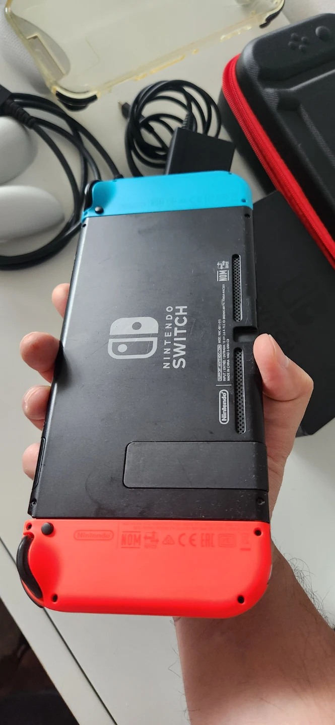 Nintendo Switch Console V2 with accesories - photo 4