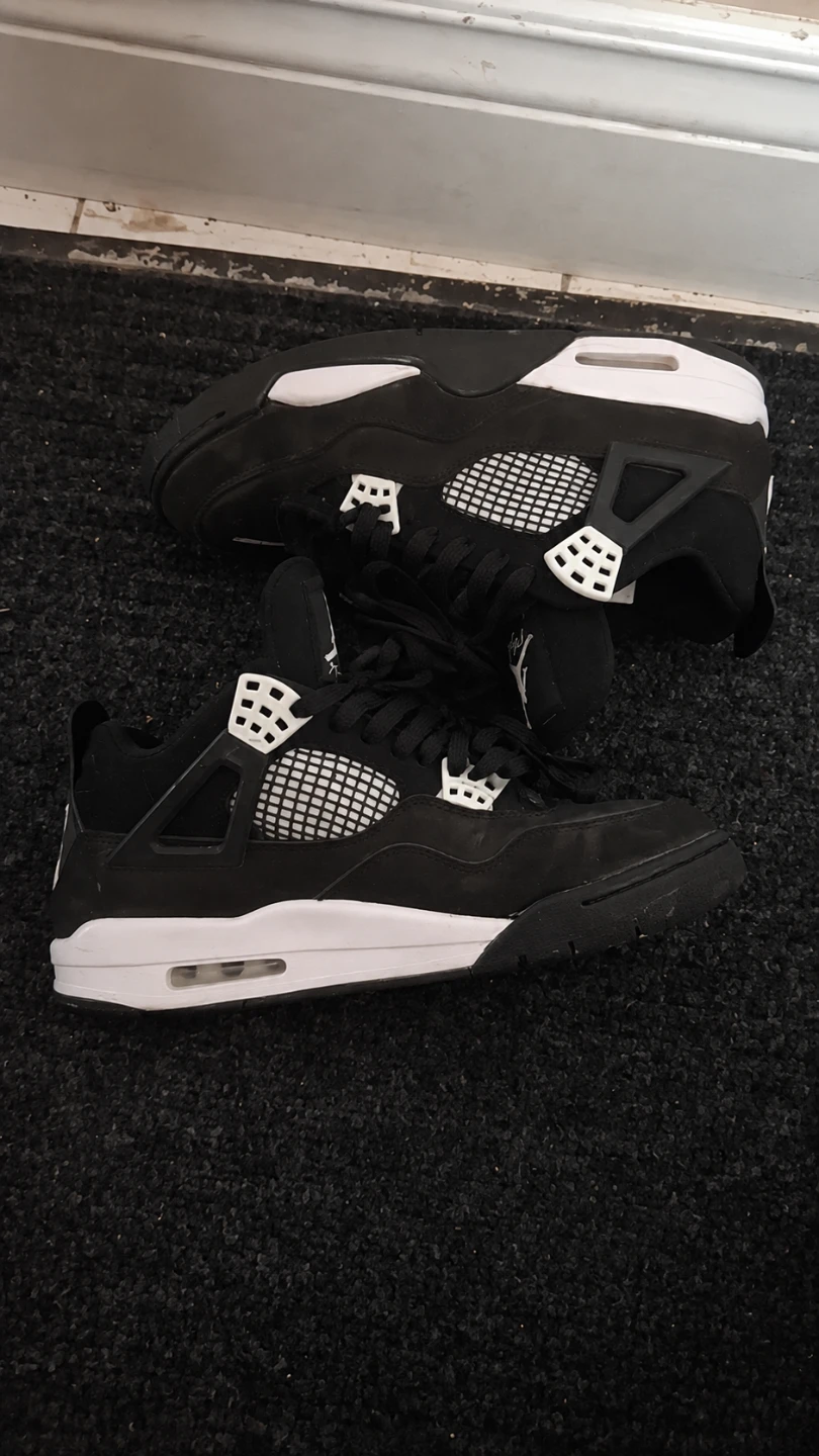 Jordan 4 White Thunder - photo 2