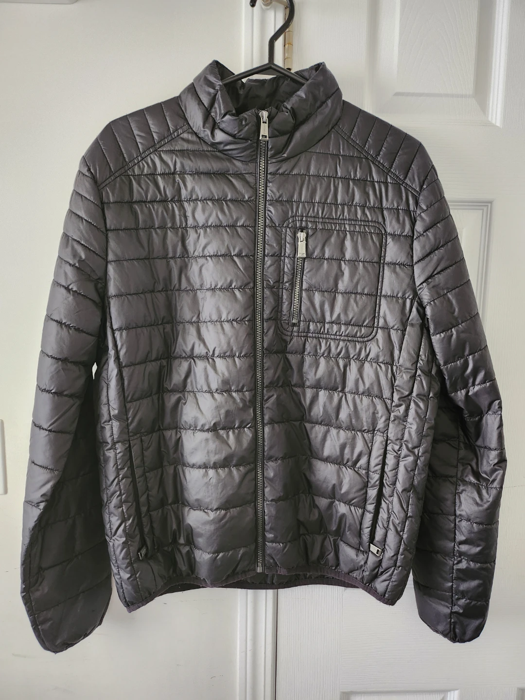 Guess Puffer Jacket - Black - Size M