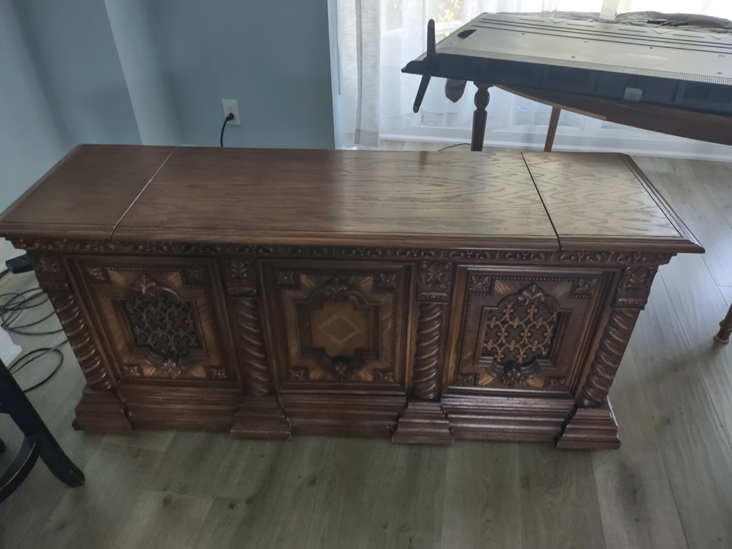 Vintage Wood Chest/Cabinet - photo 3