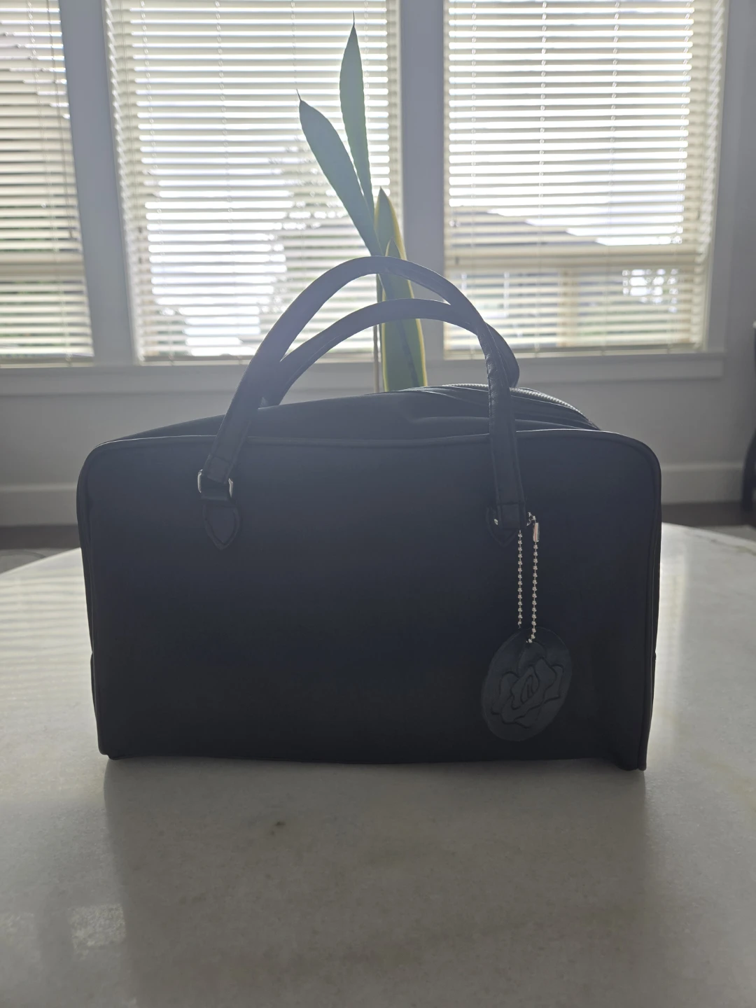 Lancôme Black Travel Cosmetic Bag with Pink Insert - photo 4