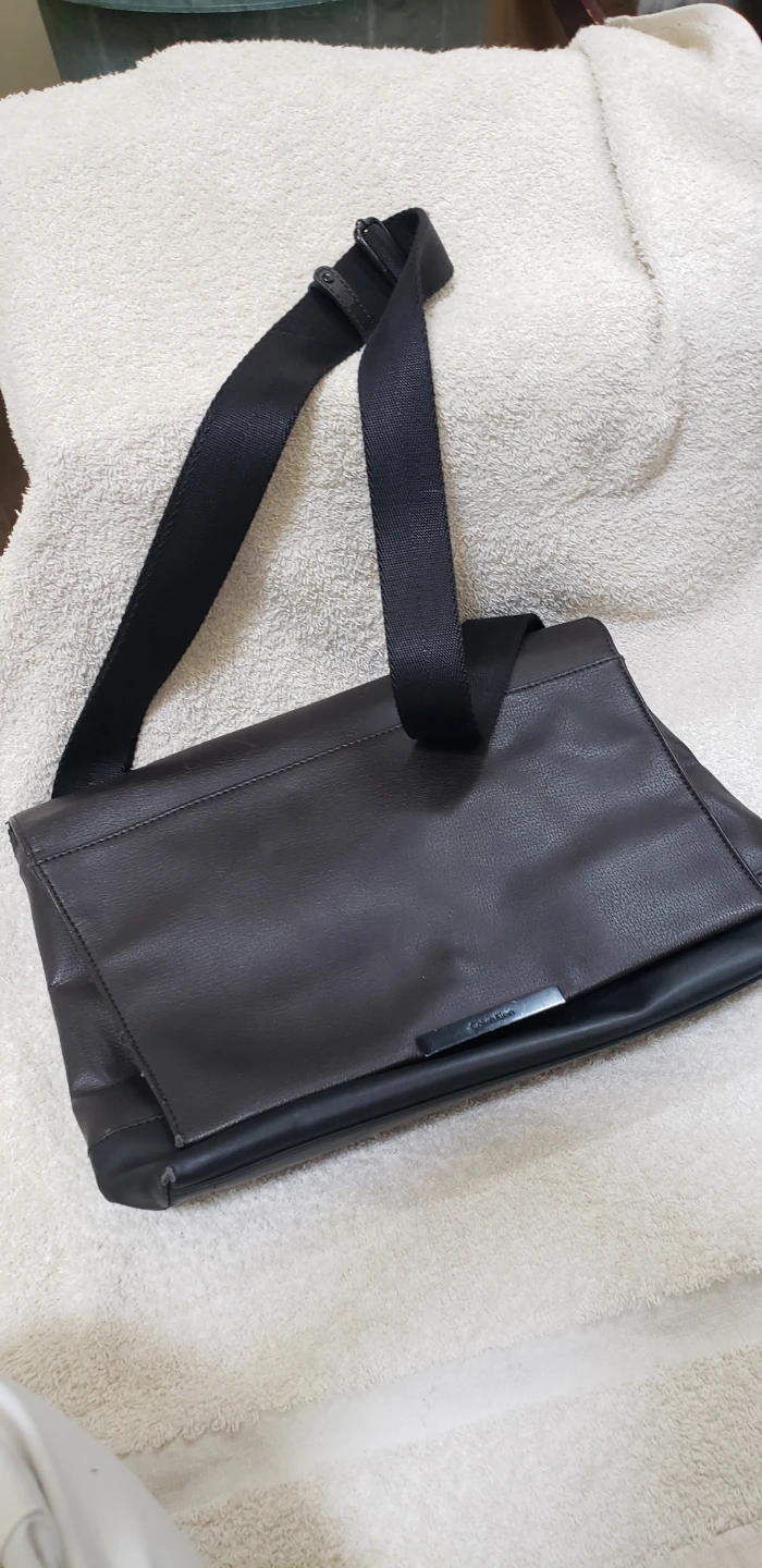 Calvin Klein Messenger Bag - Dark Brown Faux Leather - photo 3