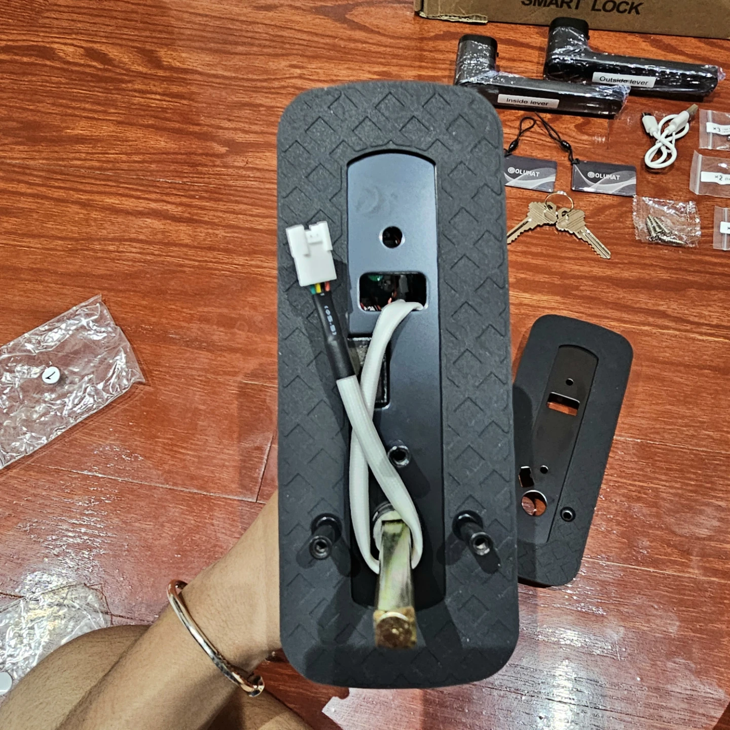 Olumat Smart Door Lock Fingerprint Keyless Entry & Keypad - photo 5