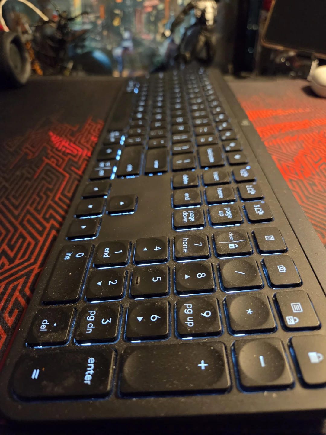 Logitech MX Keys and M650L Office Kit - photo 3