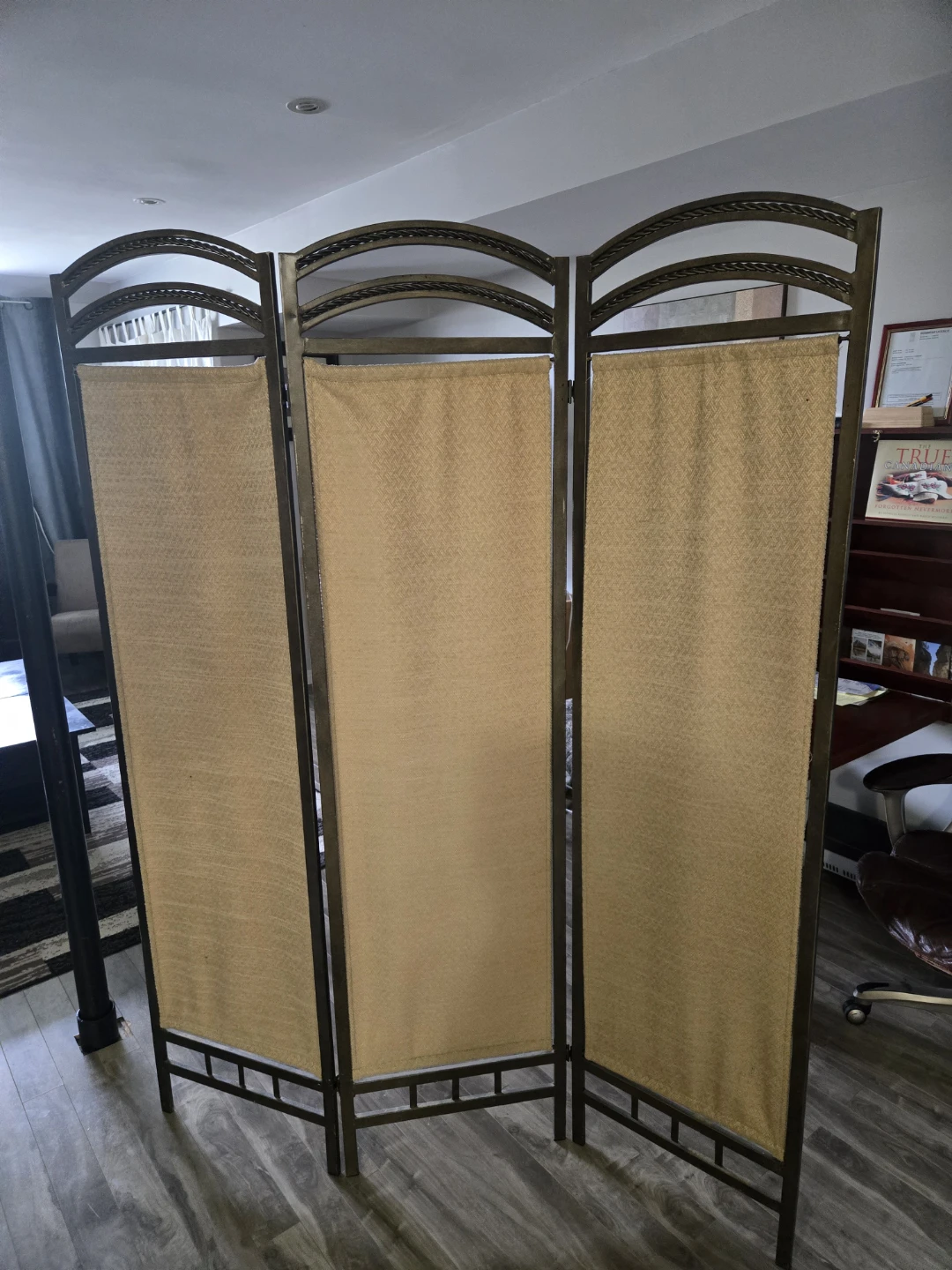 3-Panel Room Divider Screen