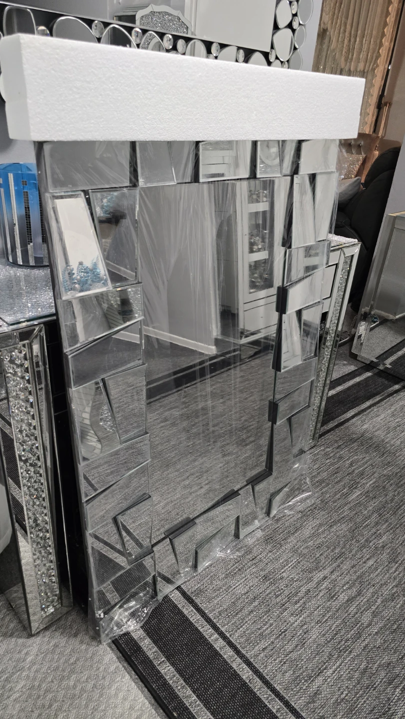 Modern Geometric Mirror