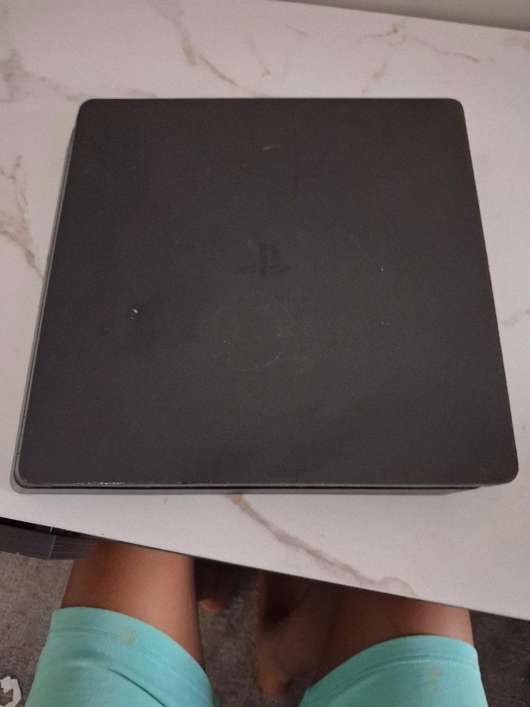 PlayStation 4 Slim Console