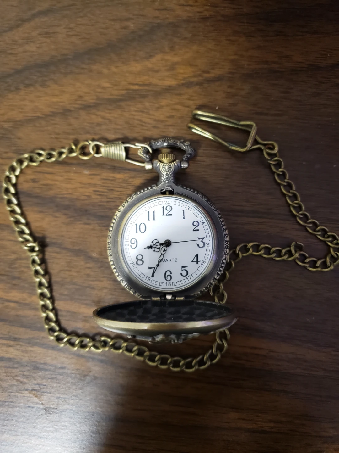 Quartz Pocket Watch with Train Engraving - photo 2