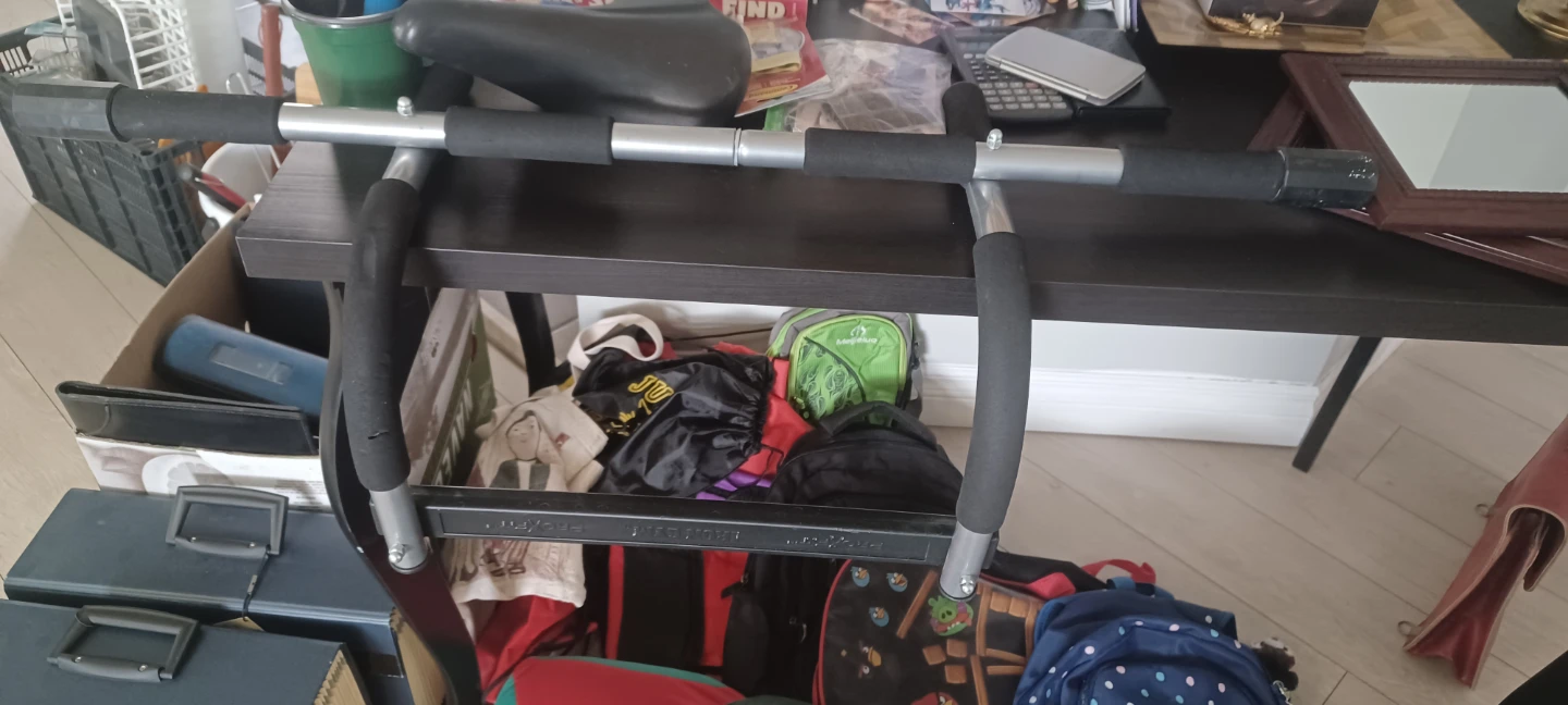 Doorway Pull-Up Bar