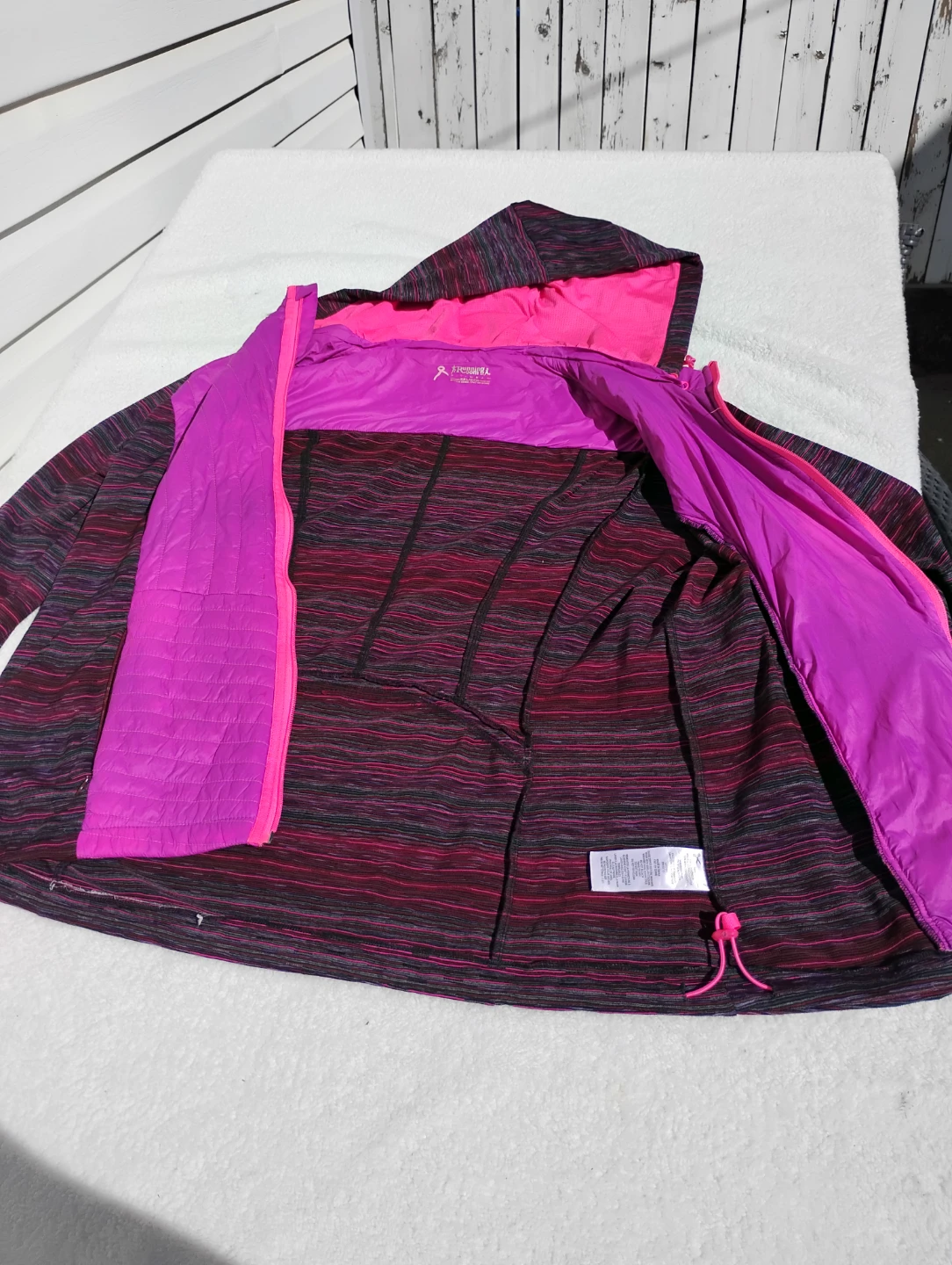 XXL Running Room Fit-Wear Hooded Jacket - photo 4