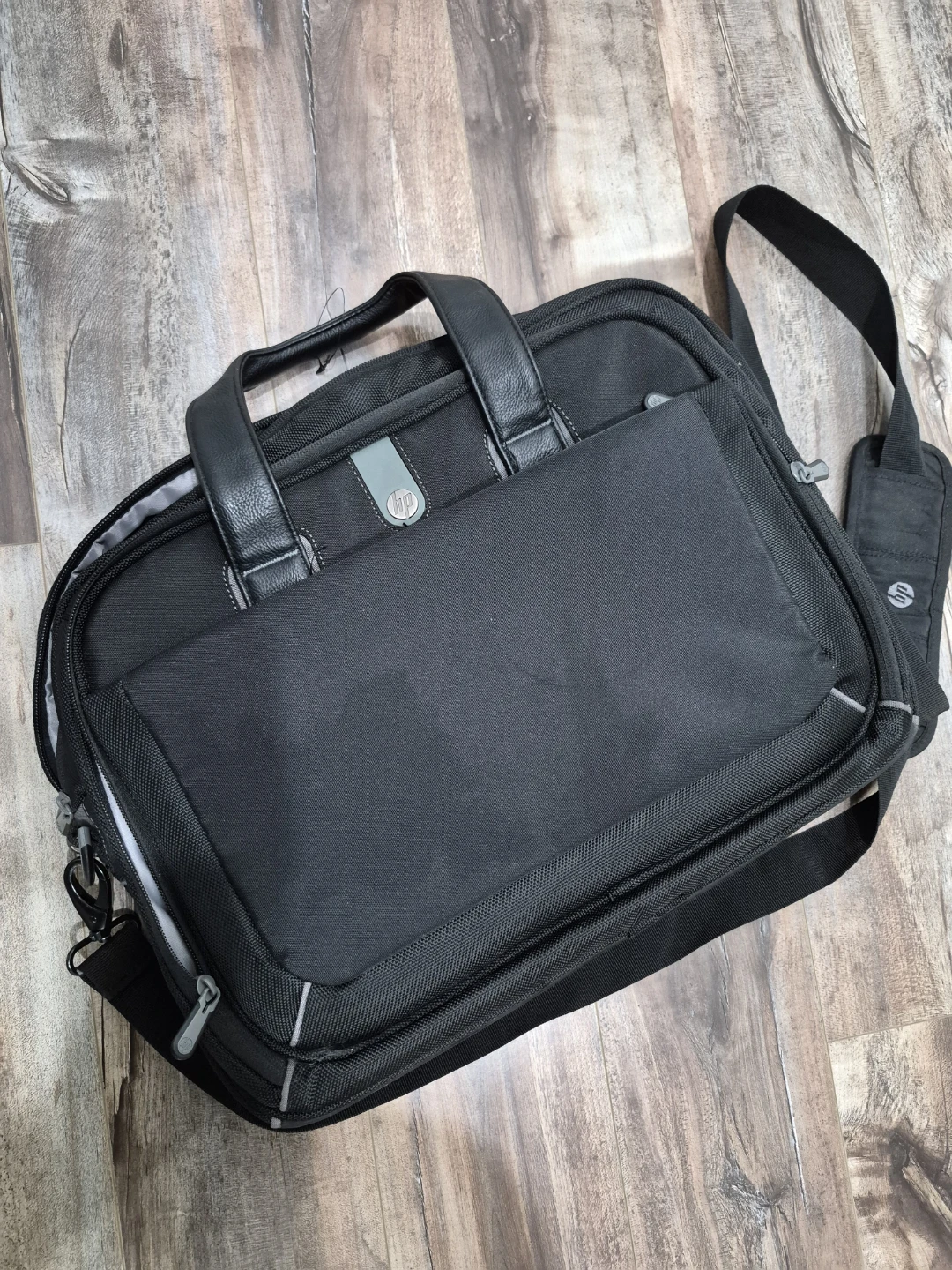 Brand new Laptop Bag - photo 2