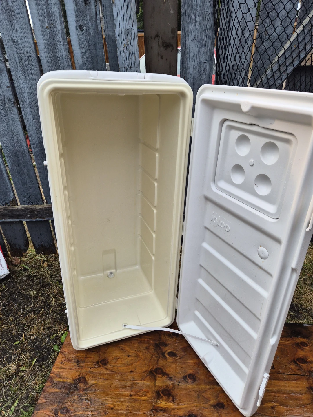Igloo Polar 120 Cooler - photo 3