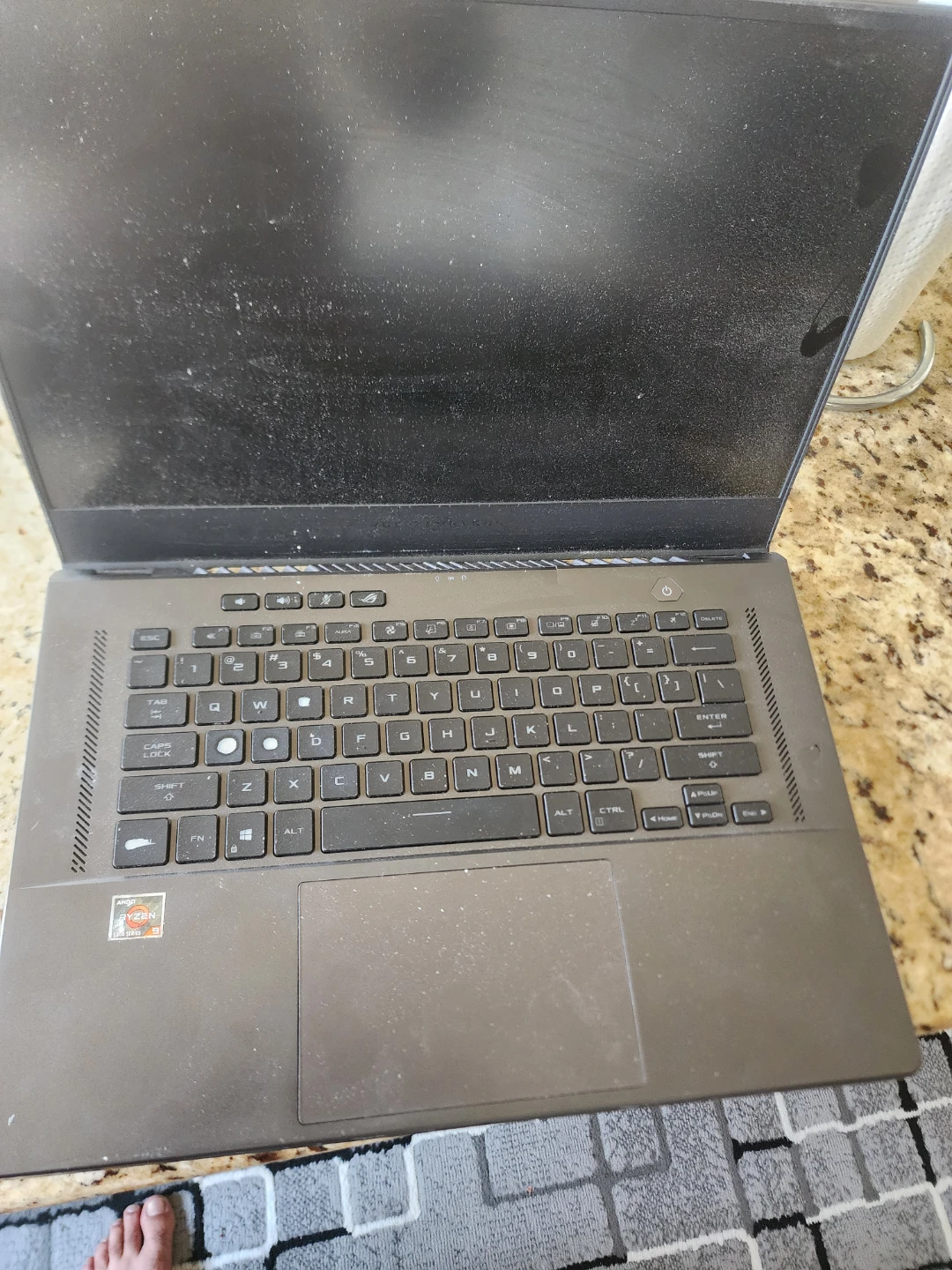 ASUS ROG Zephyrus G15 GA503Q Laptop parts need screen