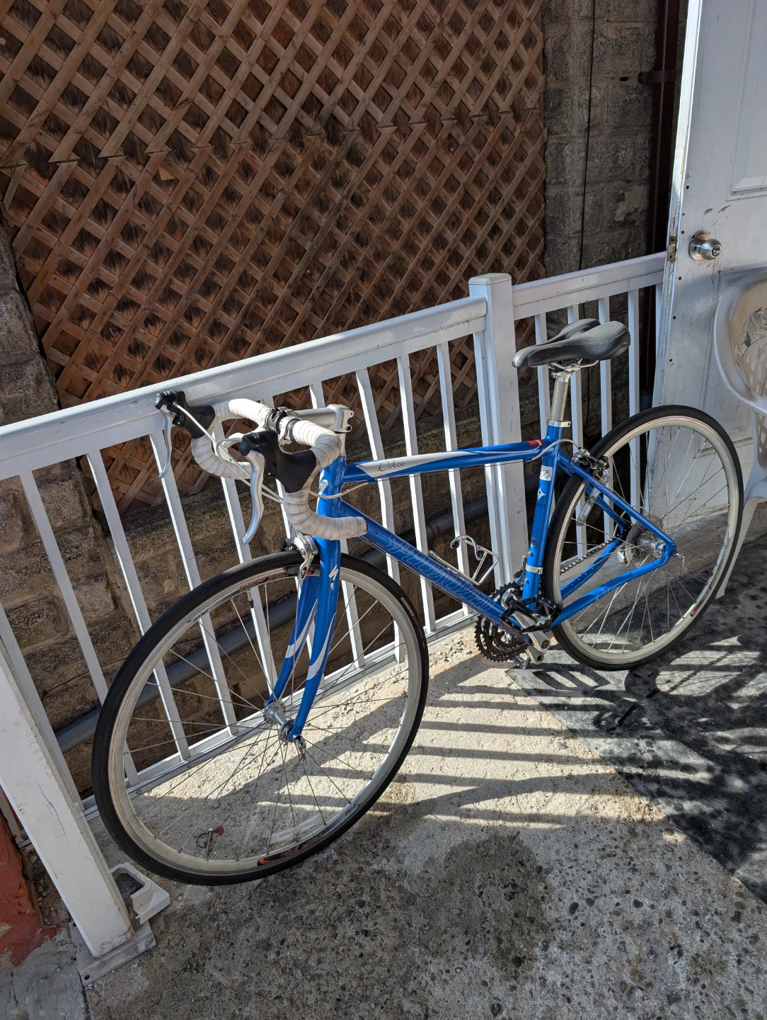 Specialized Dolce Road Bike- - photo 4