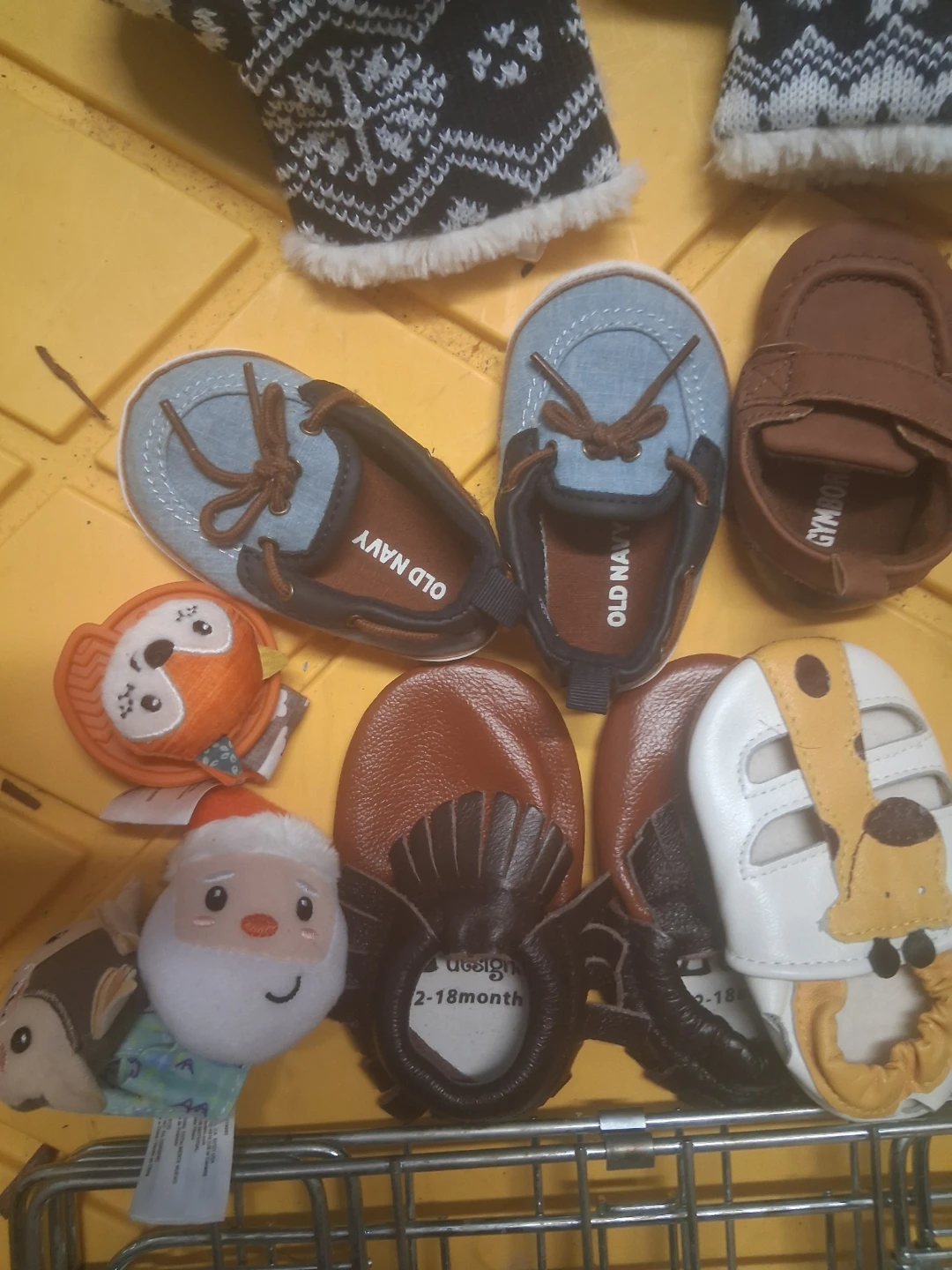 Old Navy & Gymboree Baby Shoes & Booties Bundle - photo 3