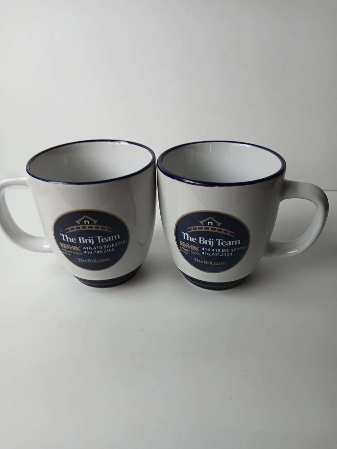 Set of 2 brand new Coffee Mugs. No holds. - photo 2