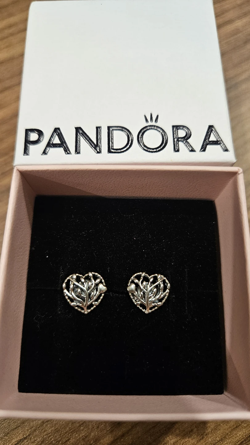 Pandora Family Tree Heart Stud Earrings