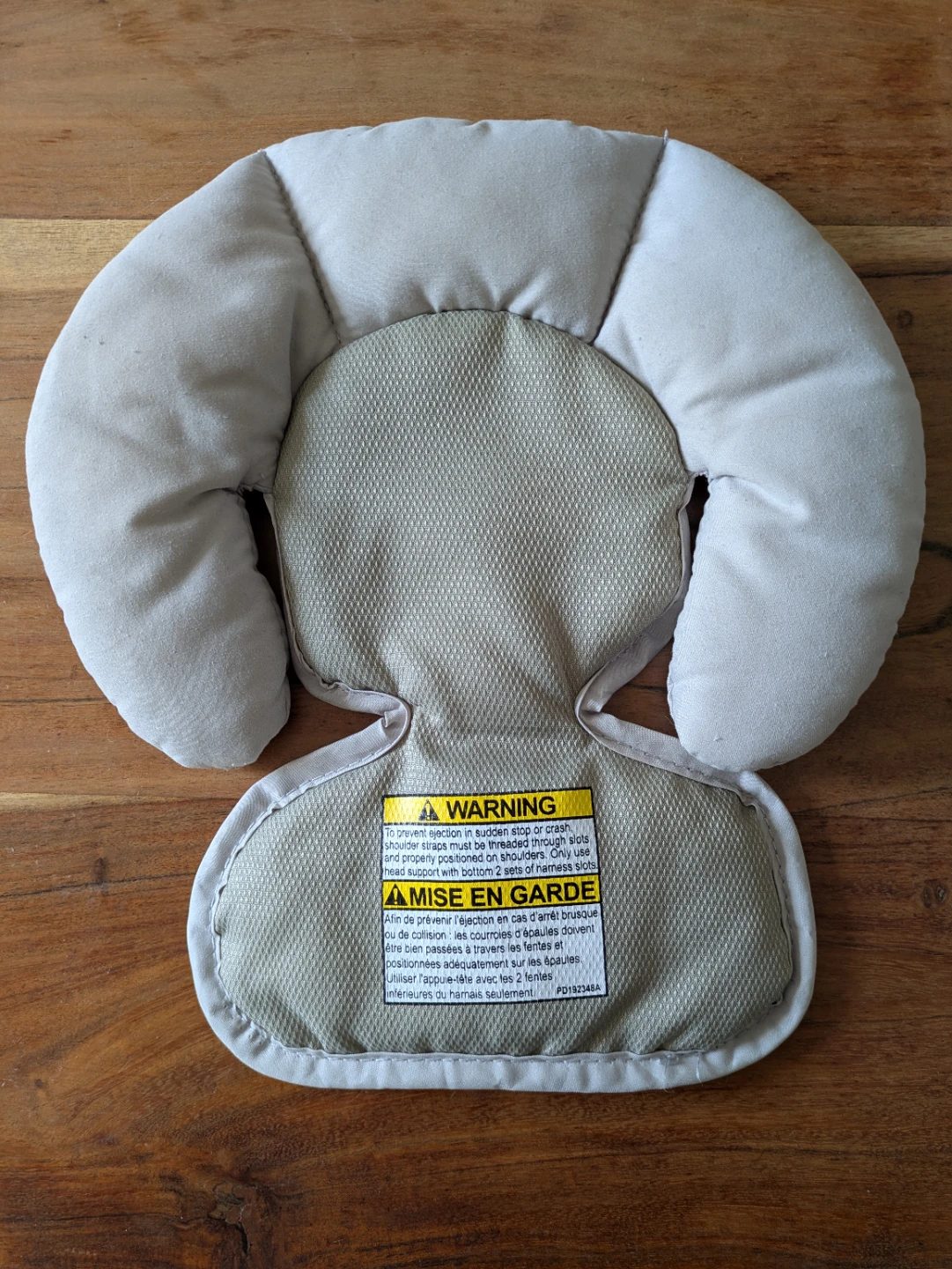 Baby head support insert in grey