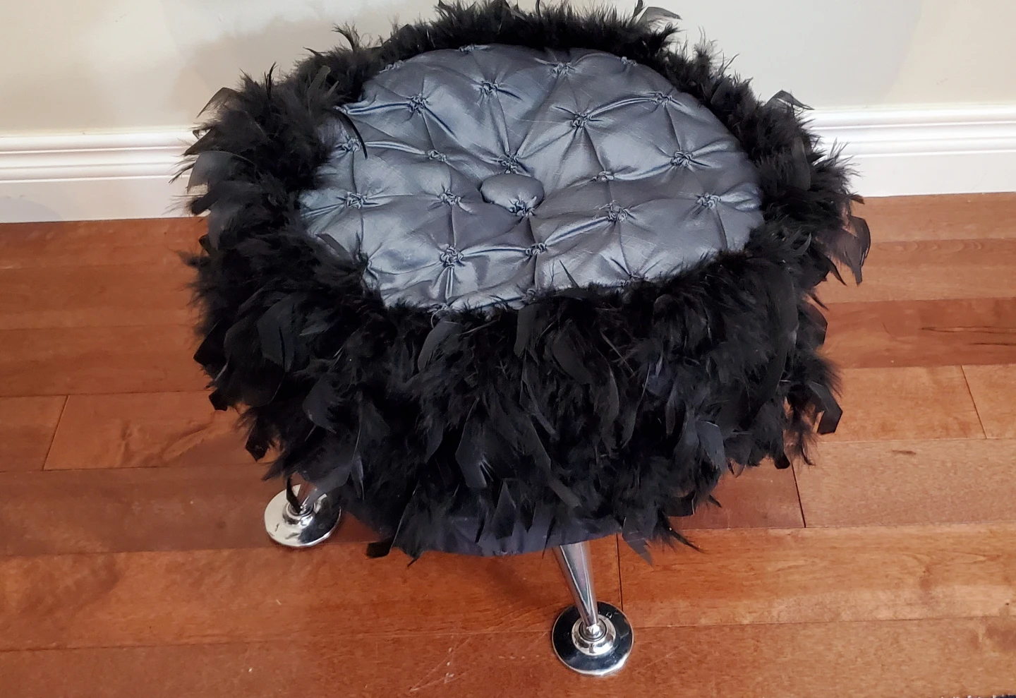 Vintage Black Ostrich Feather Foot Stool - photo 2