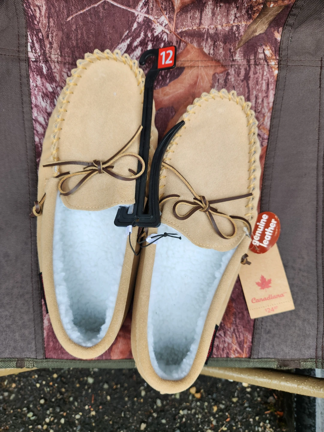 Canadiana Moccasin Slippers - Size 12