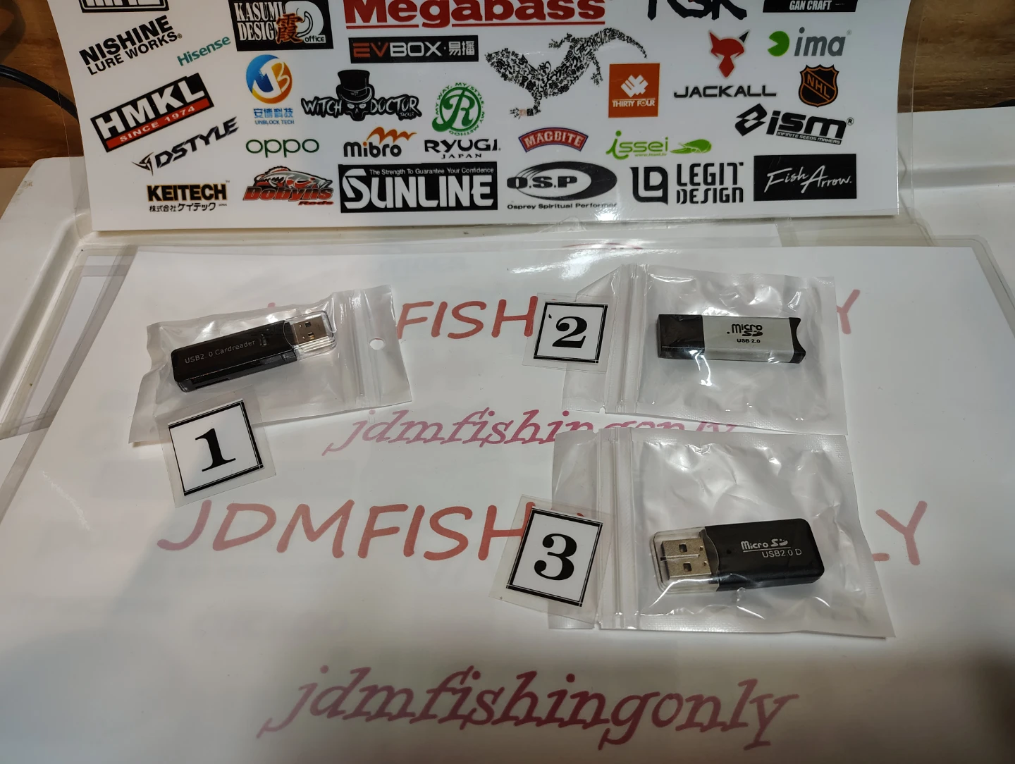 BRAND NEW SD & MicroSD Card Readers Adapters