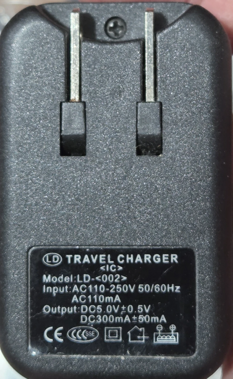 LD Travel Charger - photo 3