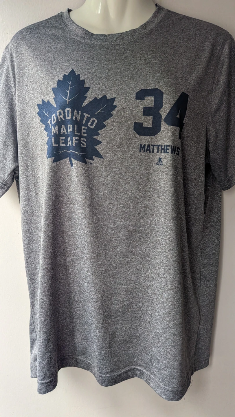 Toronto Maple Leafs Matthews #34 T-Shirt sz MED - photo 2