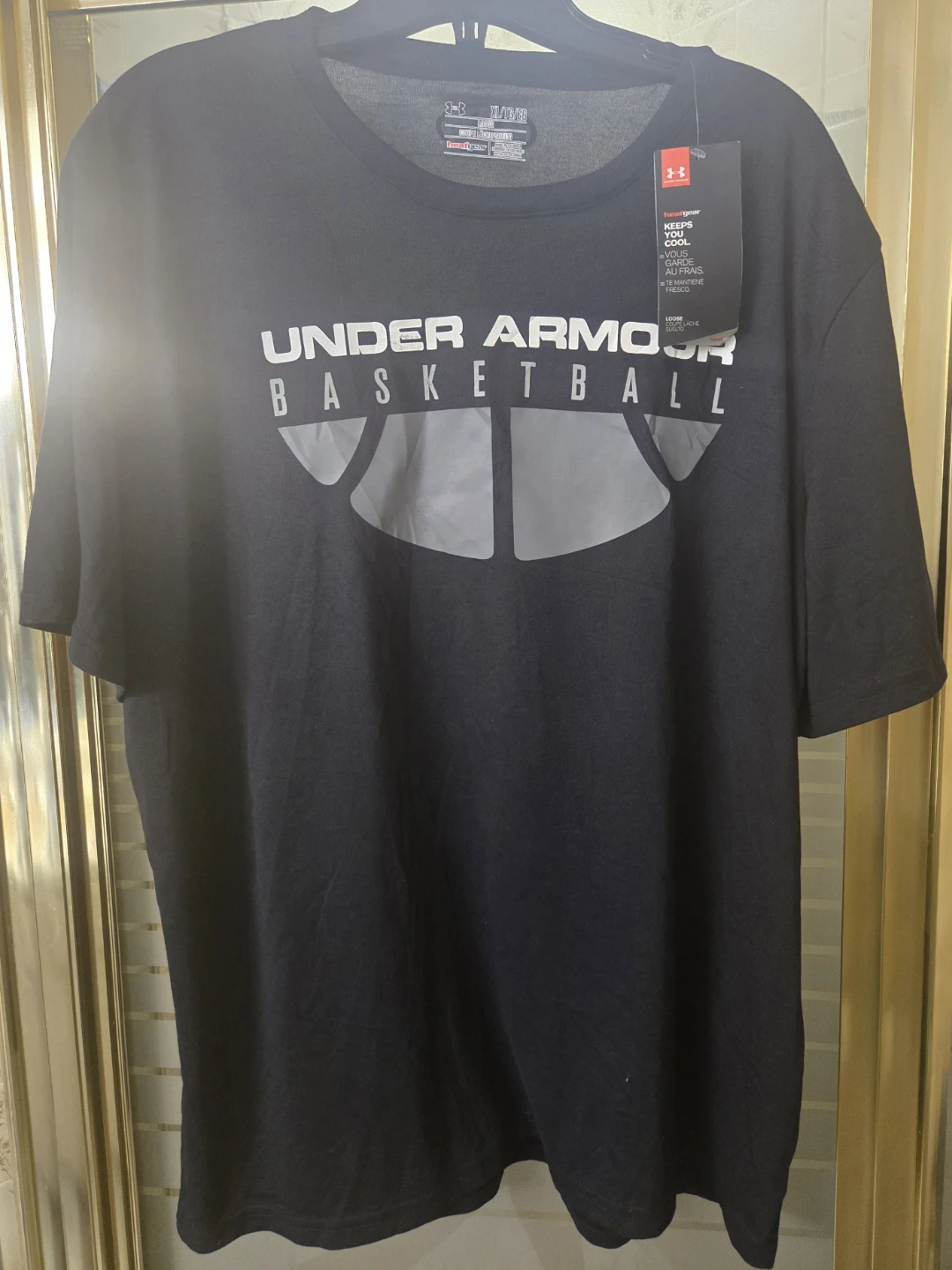 Men's XL Under Armour Basketball TEE.NWT.HeatGear, Loose Fit.