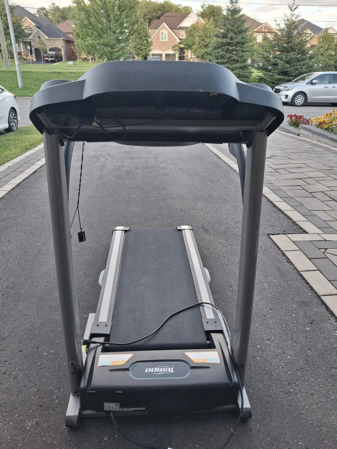 Tempo Fitness 621T Treadmill - photo 2