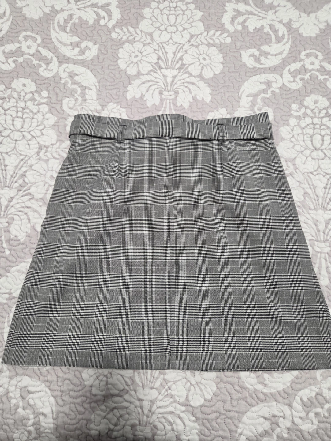 Banana Republic Plaid Skirt - Size 8 - photo 3