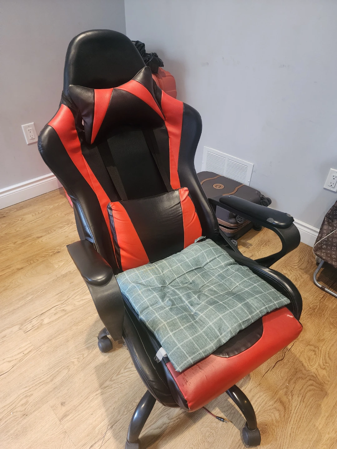 Comfortable Black and Red Gaming Chair