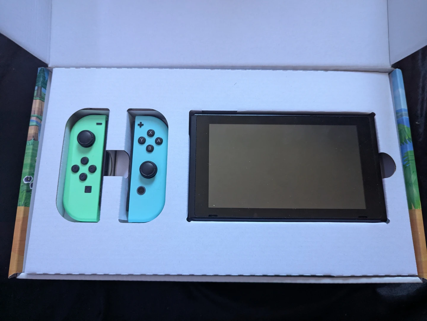 Nintendo Switch Special Edition Animal Crossing Console - photo 2